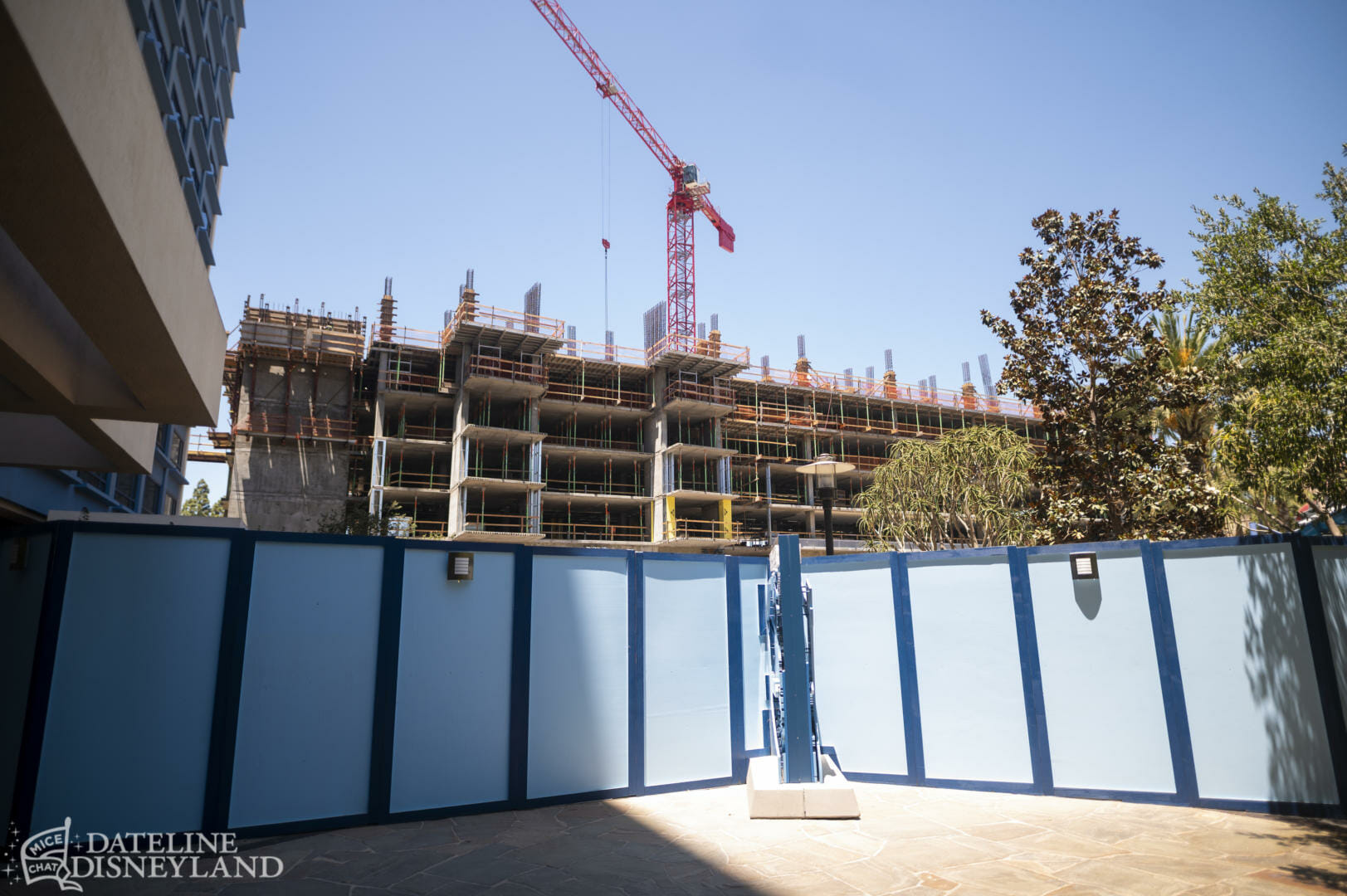 Disneyland, Dateline Disneyland: Pirates Return, Submarine Voyage Testing & More!