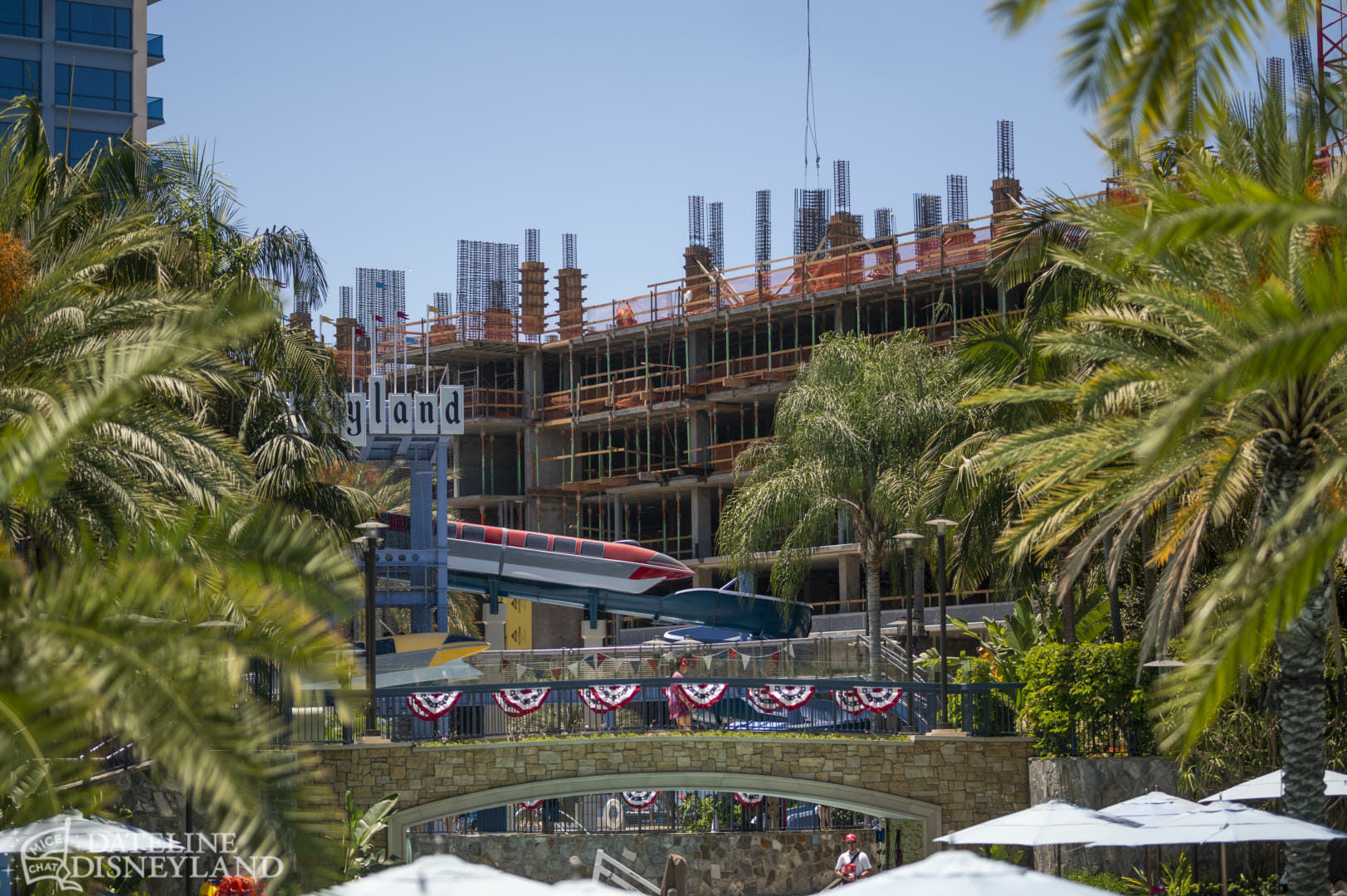 Disneyland, Dateline Disneyland: Pirates Return, Submarine Voyage Testing & More!