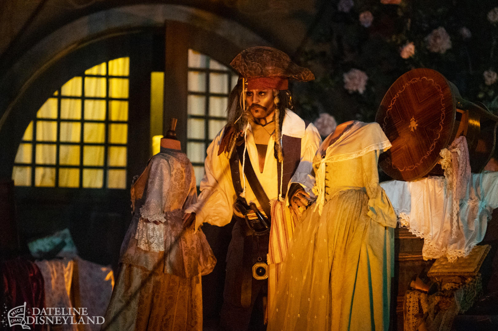 Disneyland, Dateline Disneyland: Pirates Return, Submarine Voyage Testing &#038; More!