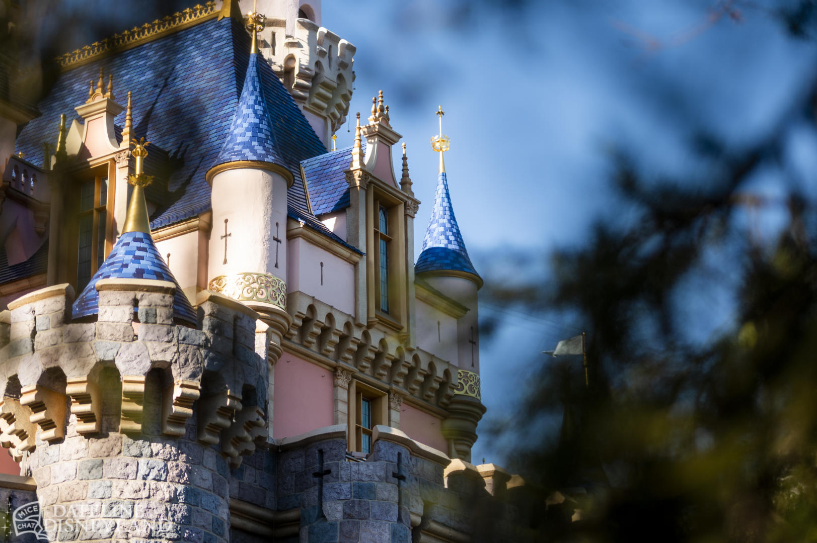 Disneyland, Dateline Disneyland: Pirates Return, Submarine Voyage Testing & More!