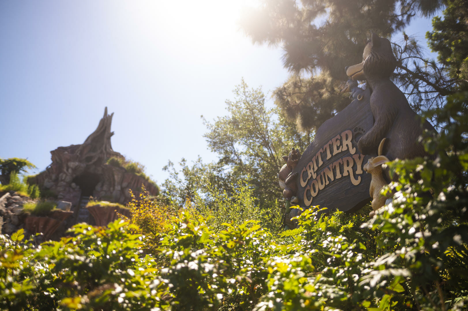 Disneyland, Dateline Disneyland: Pirates Return, Submarine Voyage Testing &#038; More!