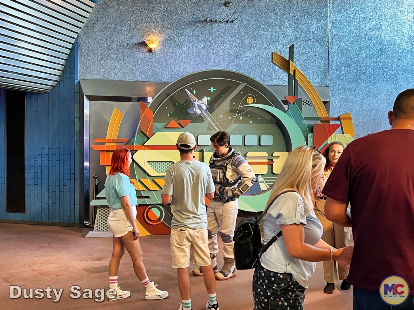 , Disneyland Update – Subs Surface, Crowd Hack & Hammer Time
