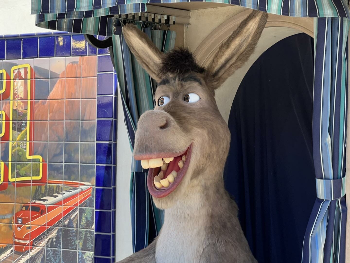 Minions merchandise, Universal Hollywood Shopping Update: Magical Merch, Many Minions, and More!