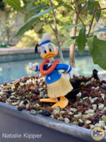 super7-disney reaction figures vintage collection wave 2-mickey and friends hawaiian holiday-donald posing