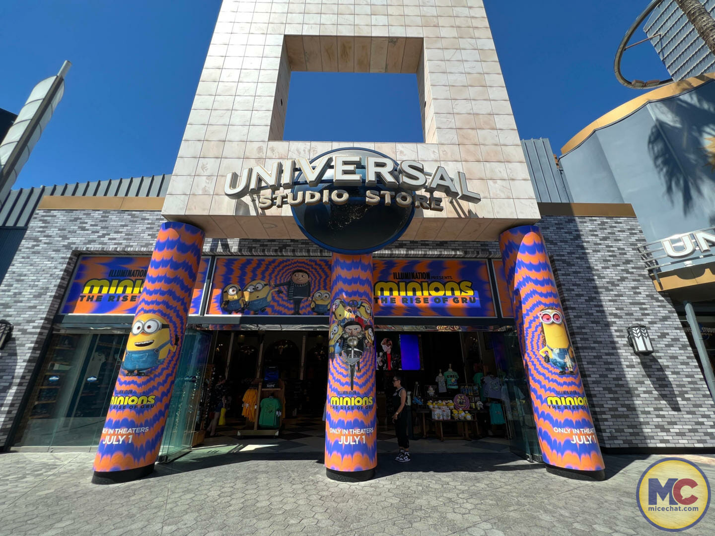 Minions merchandise, Universal Hollywood Shopping Update: Magical Merch, Many Minions, and More!