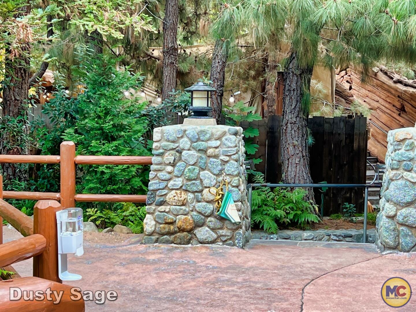 , Disneyland Update Part 1 &#8211; Early Morning Magic Returns, Halloween Begins &#038; Magic Keys Please