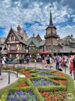 Disneyland Beauty Fantasyland Gardens-micechat