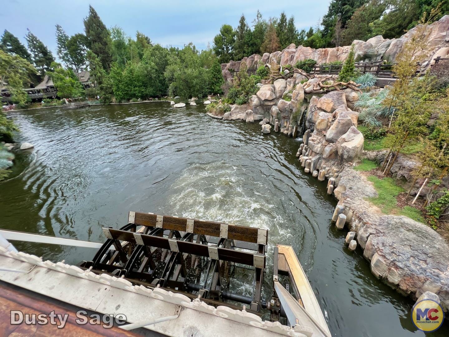 , Disneyland Update Part 2 &#8211; Flying High Over ToonTown, Construction, Sweet Treats