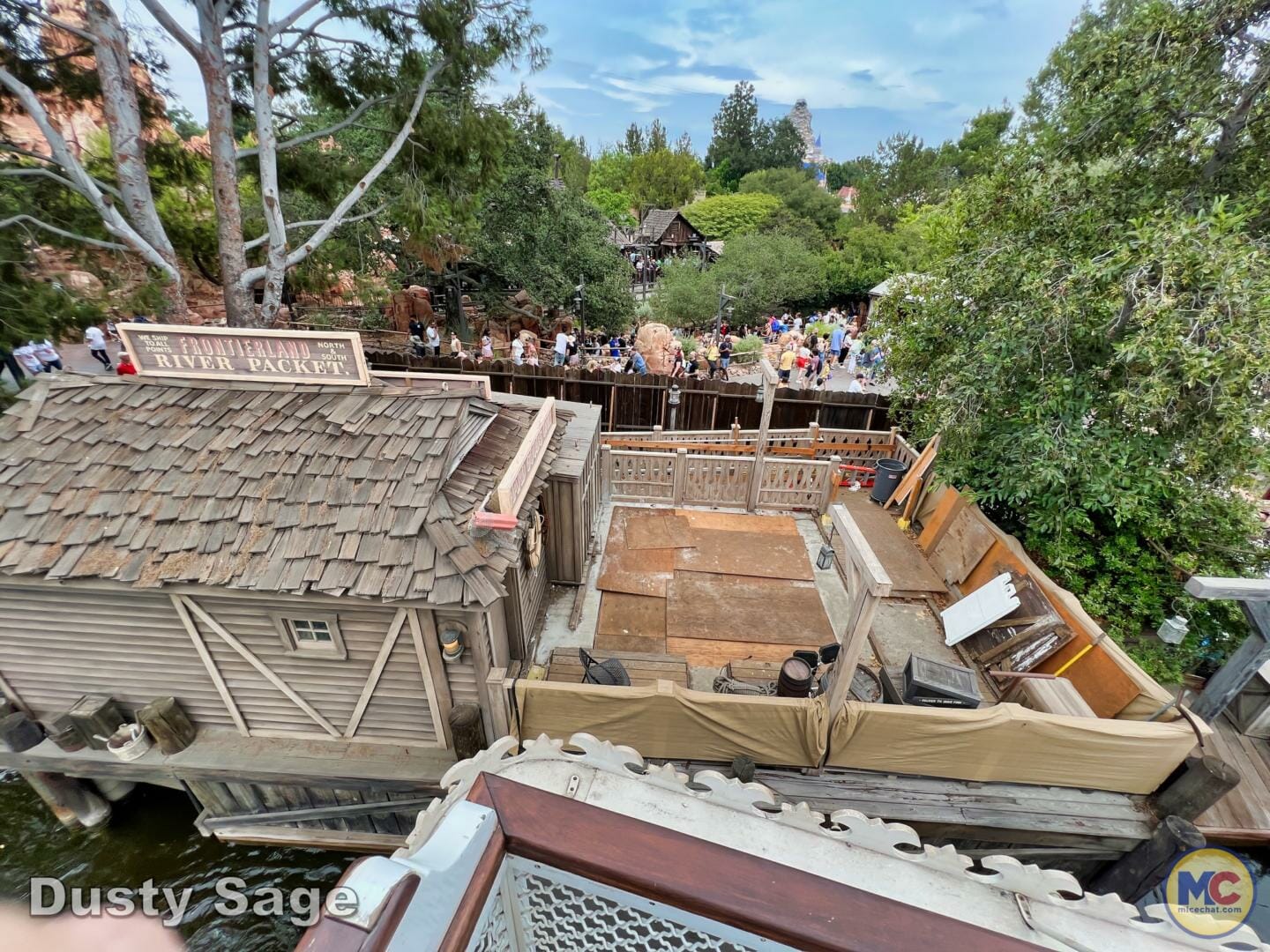 , Disneyland Update Part 2 &#8211; Flying High Over ToonTown, Construction, Sweet Treats