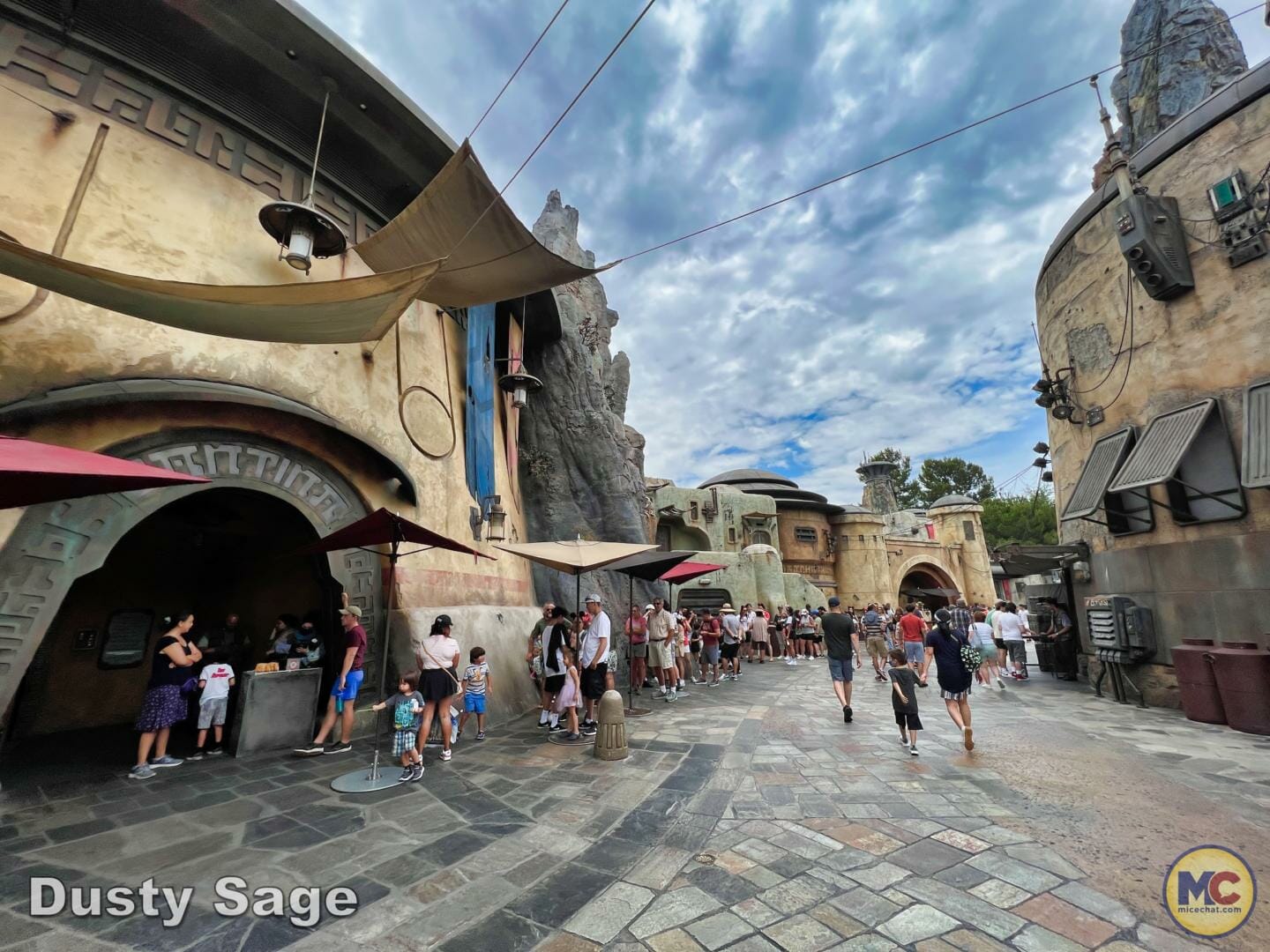 , Disneyland Update Part 1 – Early Morning Magic Returns, Halloween Begins & Magic Keys Please
