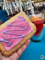 Disneyland Food Hand Pies Bing Bongs 1-micechat