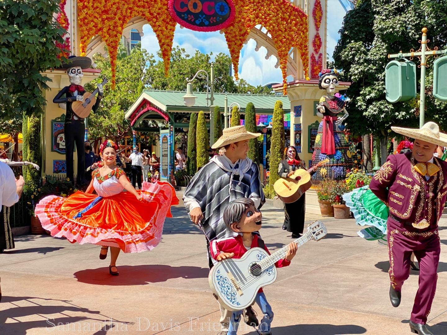 Disneyland Halloween, Disneyland Halloween Time Guide 2023 &#8211; New Boo For You!