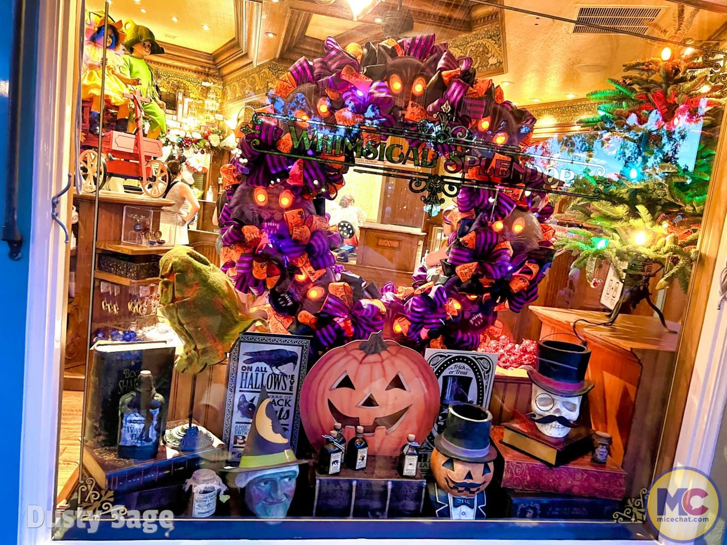, Disneyland Update Part 1 – Early Morning Magic Returns, Halloween Begins & Magic Keys Please