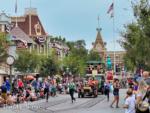 Disneyland Vews Cavalcade Mickey Float Bad Guest-micechat
