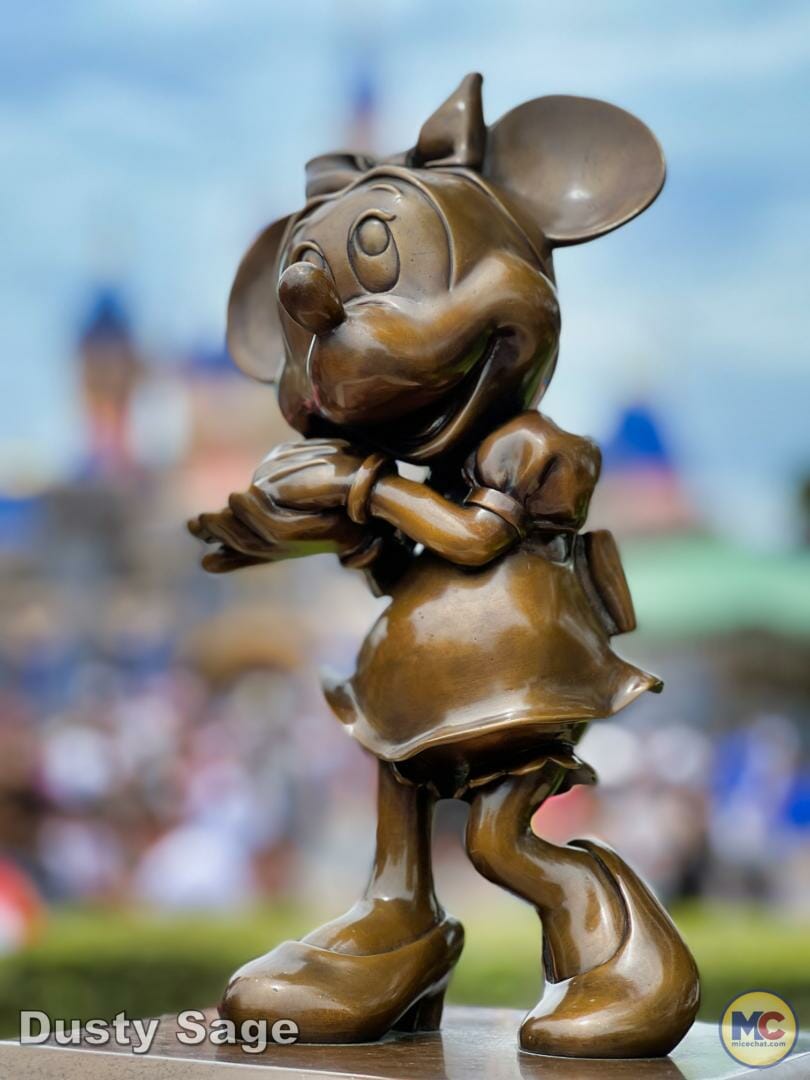 , Disneyland Update Part 1 – Early Morning Magic Returns, Halloween Begins & Magic Keys Please