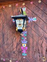 Disneyland merchandise bibbidi bobbidi boutique exterior lights and details-micechat