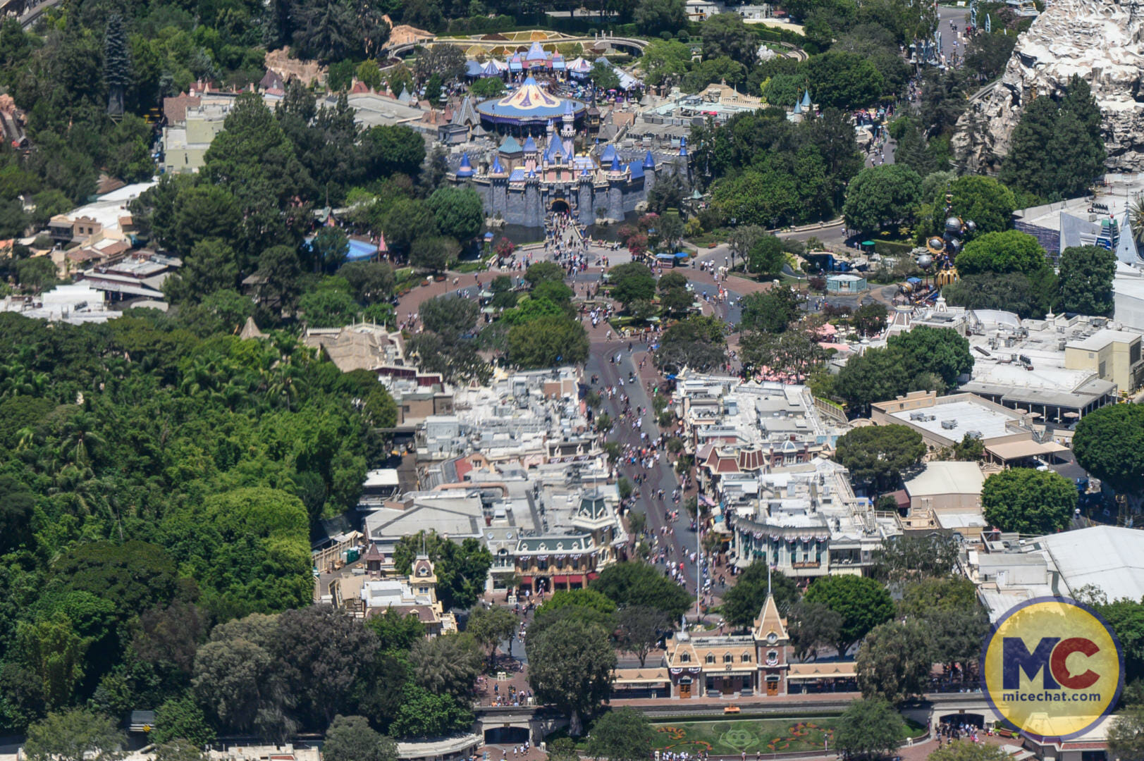 , Disneyland Update: The Unfavorables, Halloween Screams, ToonTown Secrets