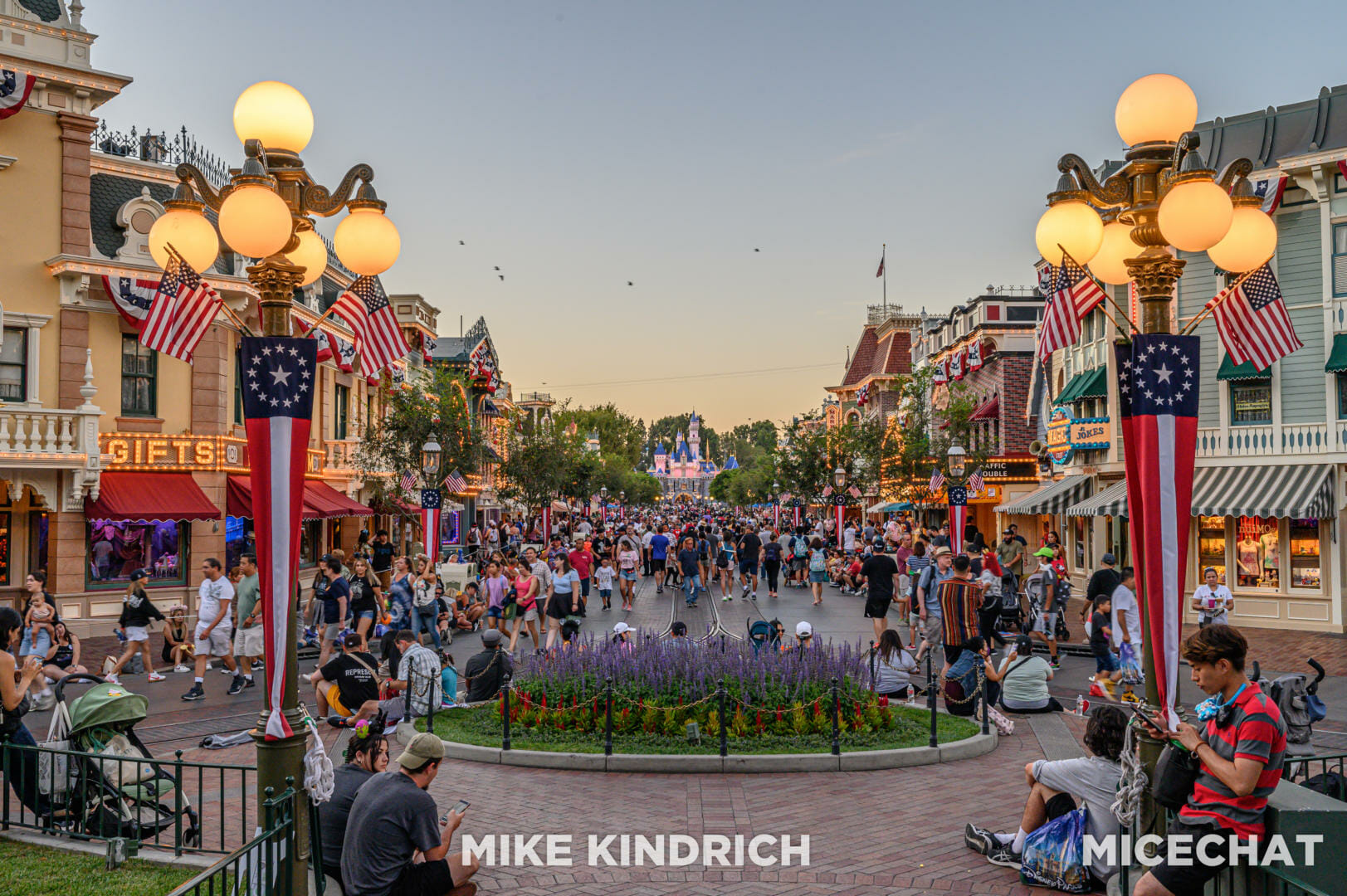 , Disneyland Update: The Unfavorables, Halloween Screams, ToonTown Secrets