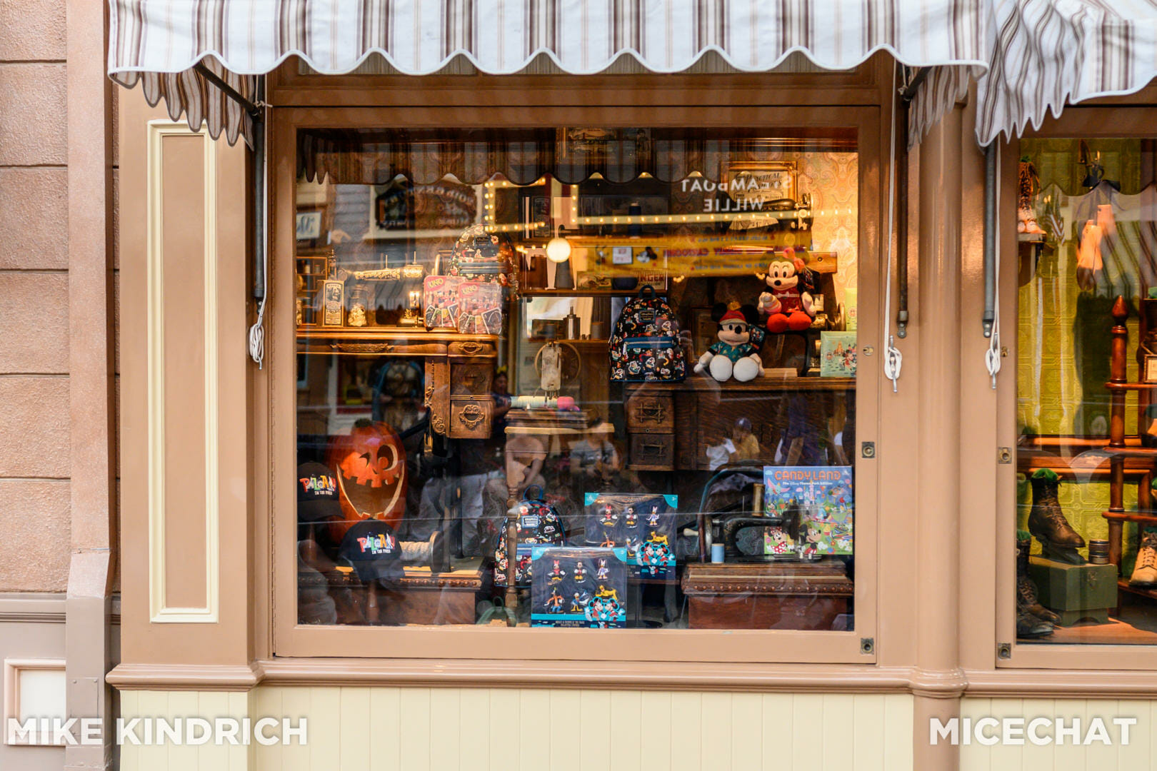 , Disneyland Update: The Unfavorables, Halloween Screams, ToonTown Secrets