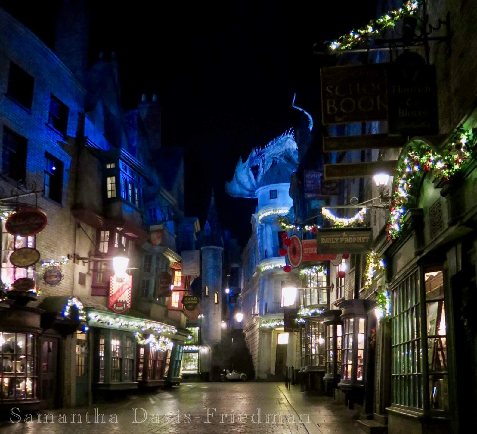 Universal Orlando Christmas in the Wizarding World of Harry Potter