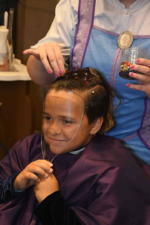 Walt-Disney-World-Magic-Kingdom-bibbidi-bobbidi-boutique-fairy-godmother-apprentice-3