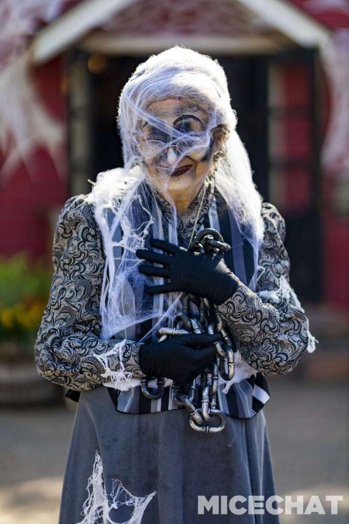, Knott’s Spooky Farm: The Delightfully Scare-Free Side of Halloween
