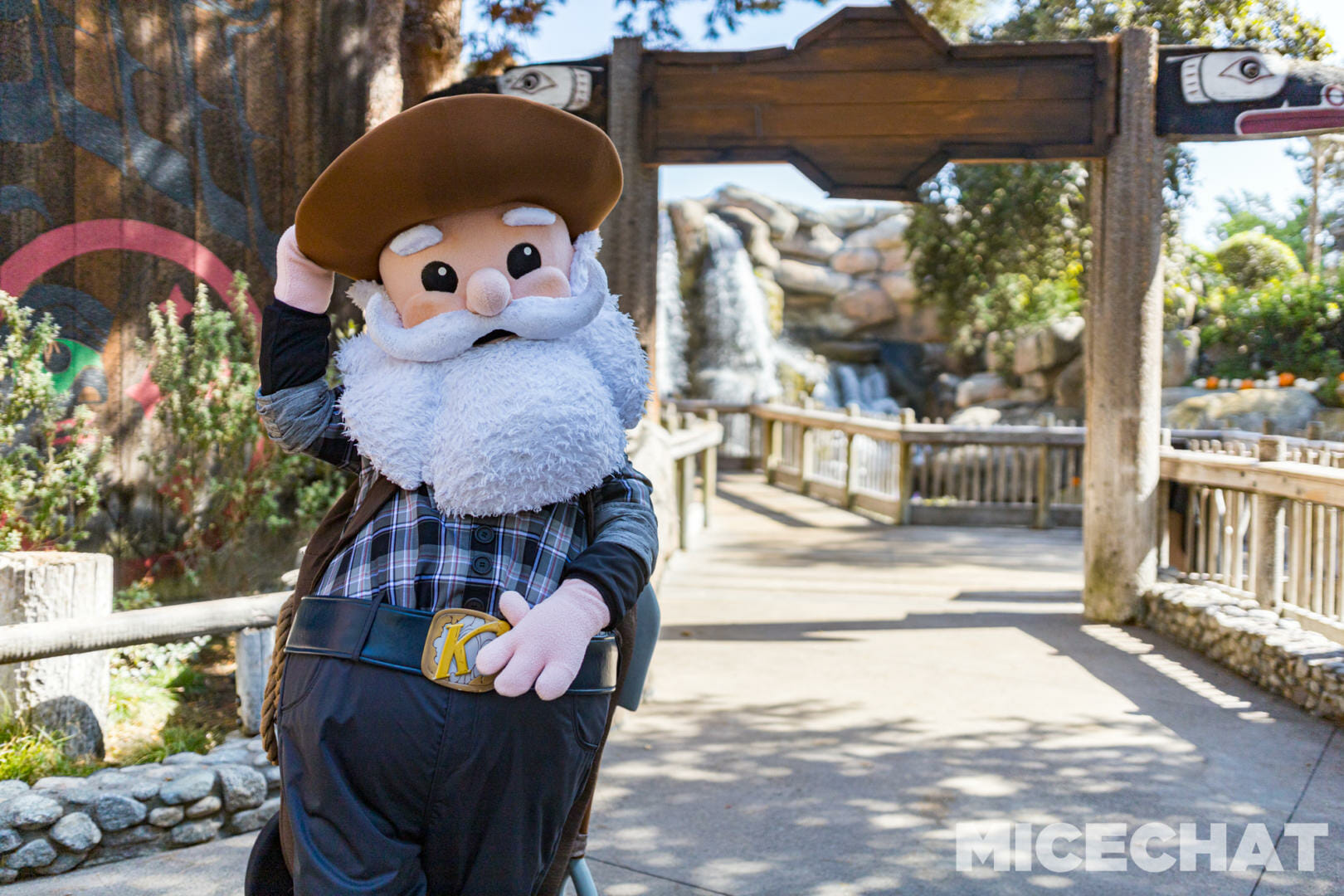 , Knott’s Spooky Farm: The Delightfully Scare-Free Side of Halloween