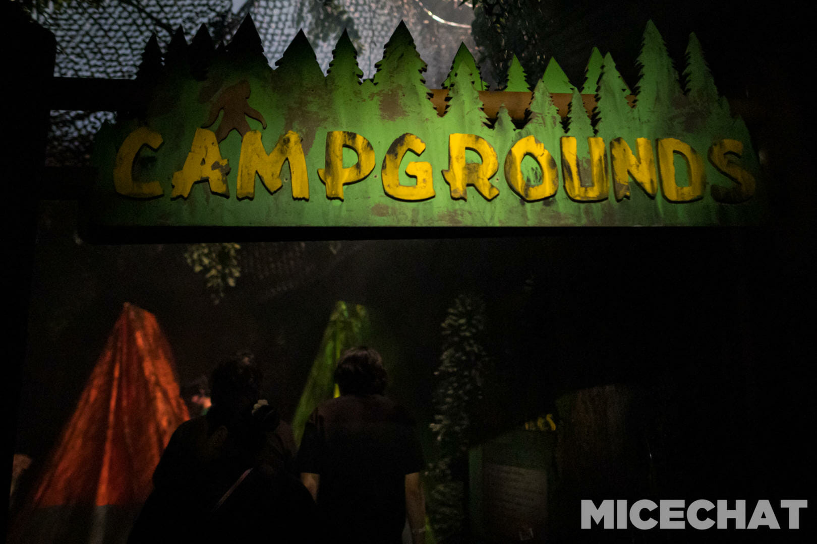, The Fog Awaits: Your Guide to Knott’s Scary Farm Halloween Haunt 2022!