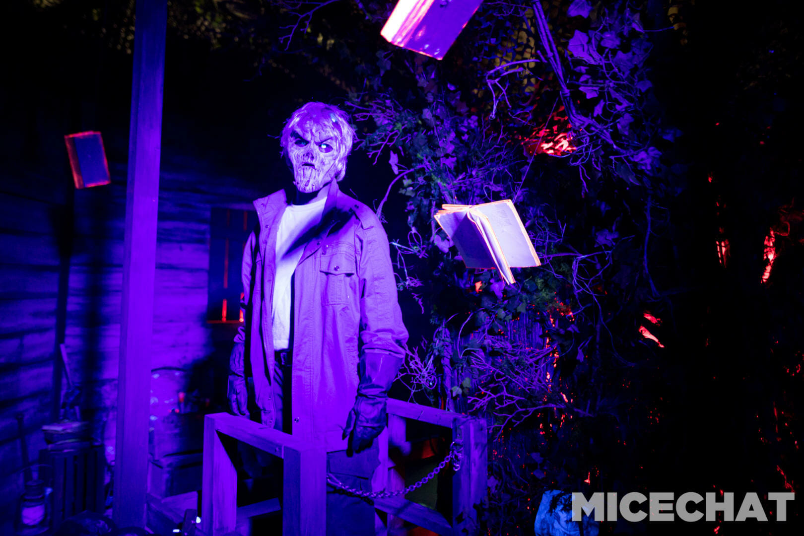 , The Fog Awaits: Your Guide to Knott&#8217;s Scary Farm Halloween Haunt 2022!