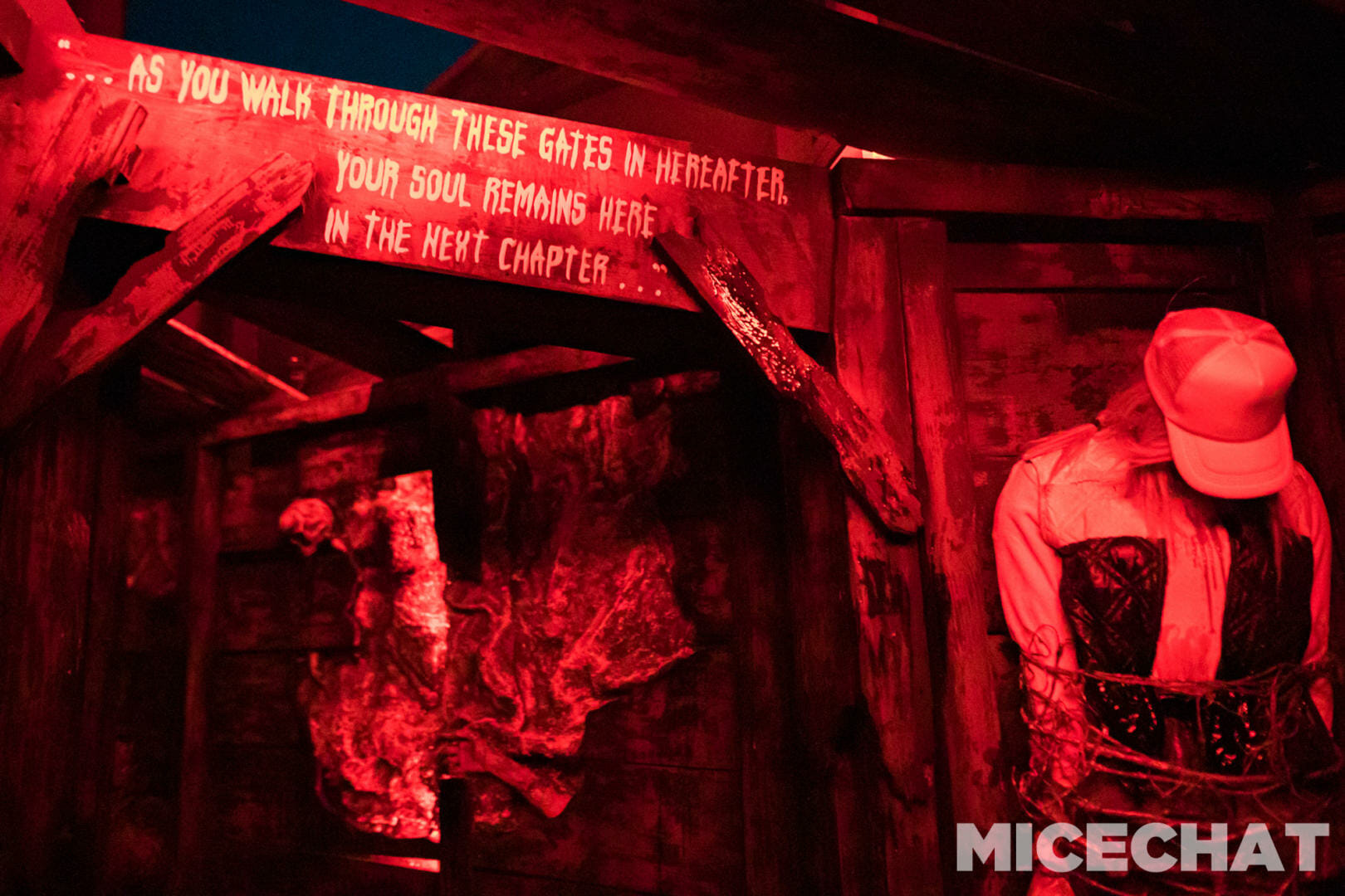 , The Fog Awaits: Your Guide to Knott&#8217;s Scary Farm Halloween Haunt 2022!