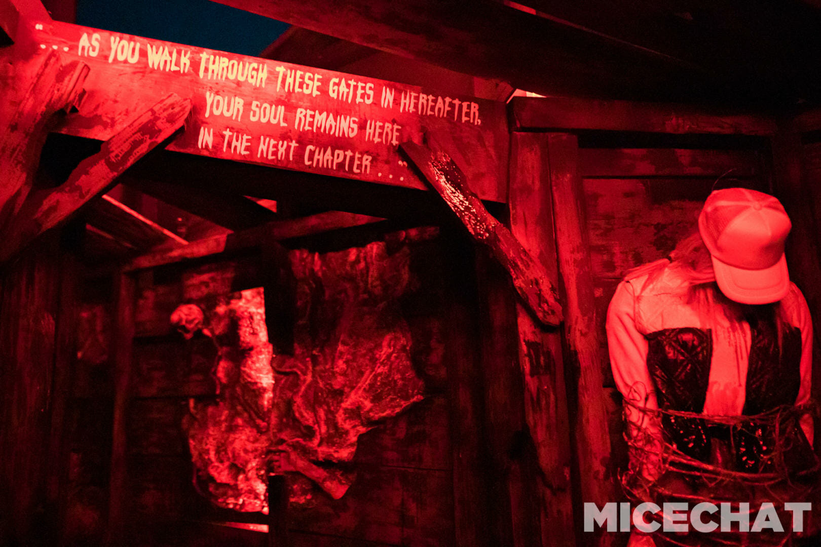 , The Fog Awaits: Your Guide to Knott’s Scary Farm Halloween Haunt 2022!