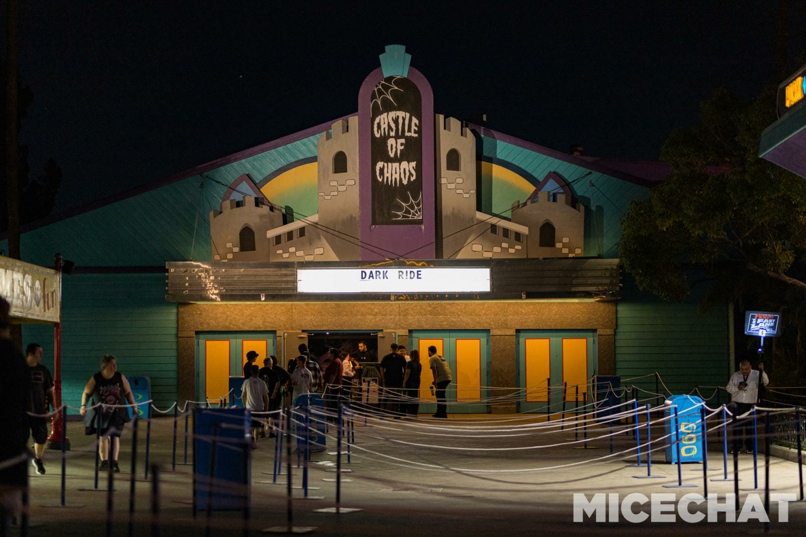 , The Fog Awaits: Your Guide to Knott&#8217;s Scary Farm Halloween Haunt 2022!