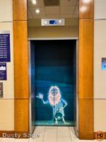 Disneyland Hotel haunted mansion entry elevator 1-micechat