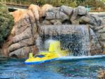 Disneyland Tomorrowland Subs waterfall-micechat