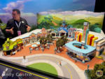 Disneyland ToonTown Model Runaway Railway 3-micechat