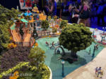 Disneyland ToonTown Model dreaming tree 2-micechat