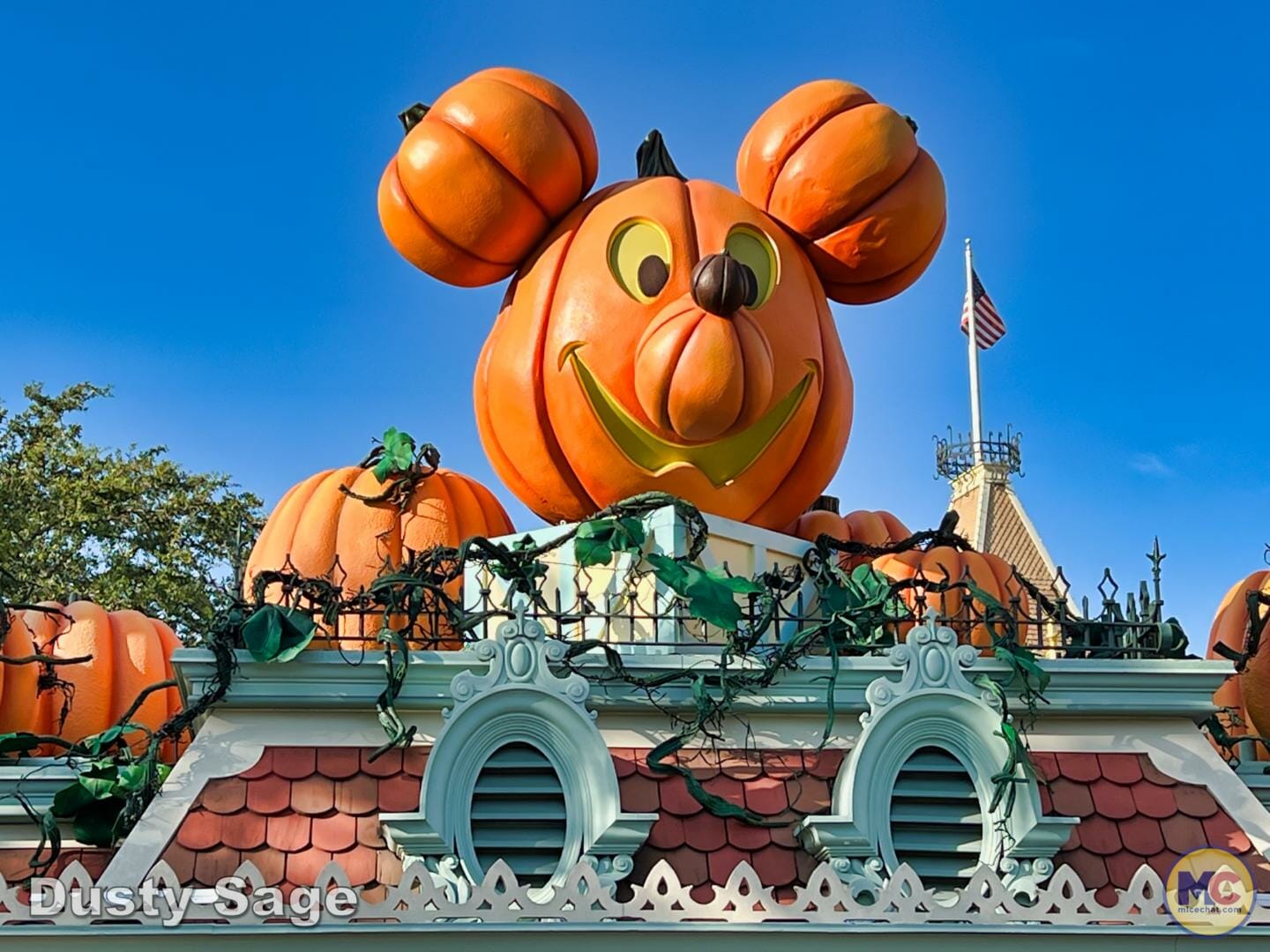 Disneyland Ticket Price, Disneyland Ticket Prices Go Up Again on Magic Keys, Day Tickets & Lightning Lane!