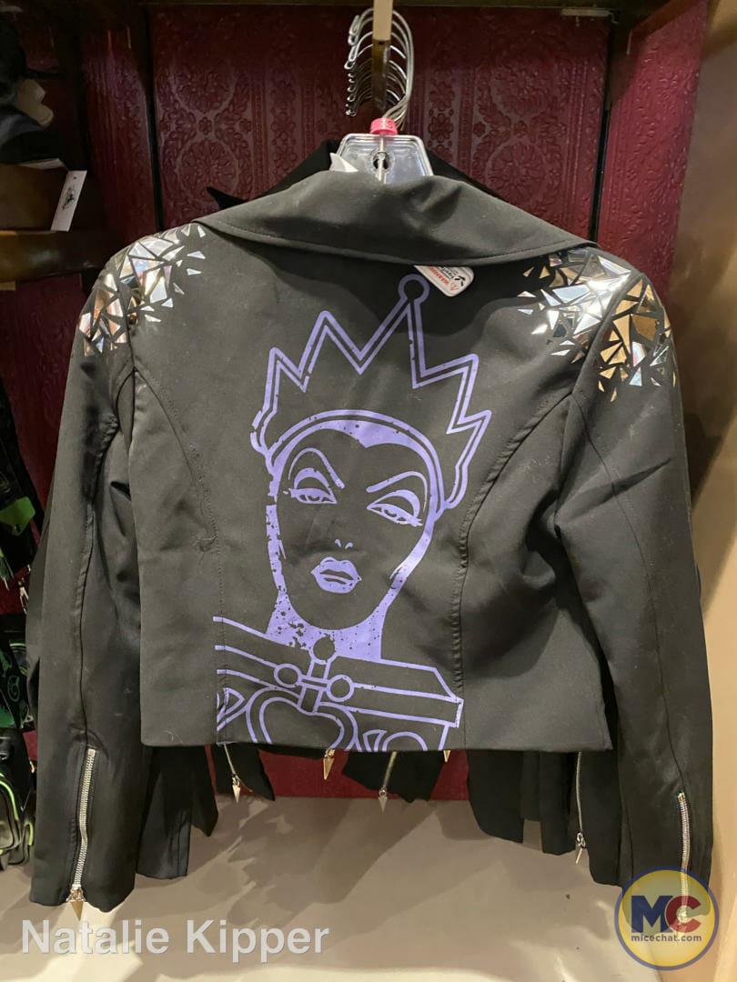 Disneyland Halloween Merchandise, Spooktacular Disneyland Halloween Merchandise Guide 2022!