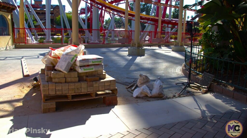 , Knott’s Spooky Farm: The Delightfully Scare-Free Side of Halloween