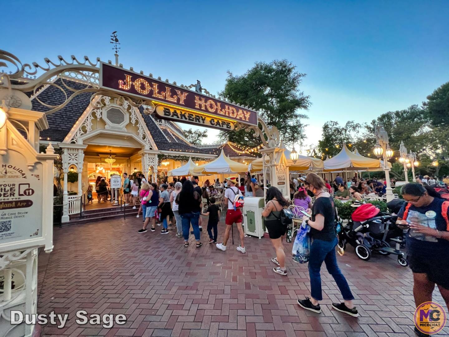 , Disneyland Update: Halloween Treats & Traffic Tricks!