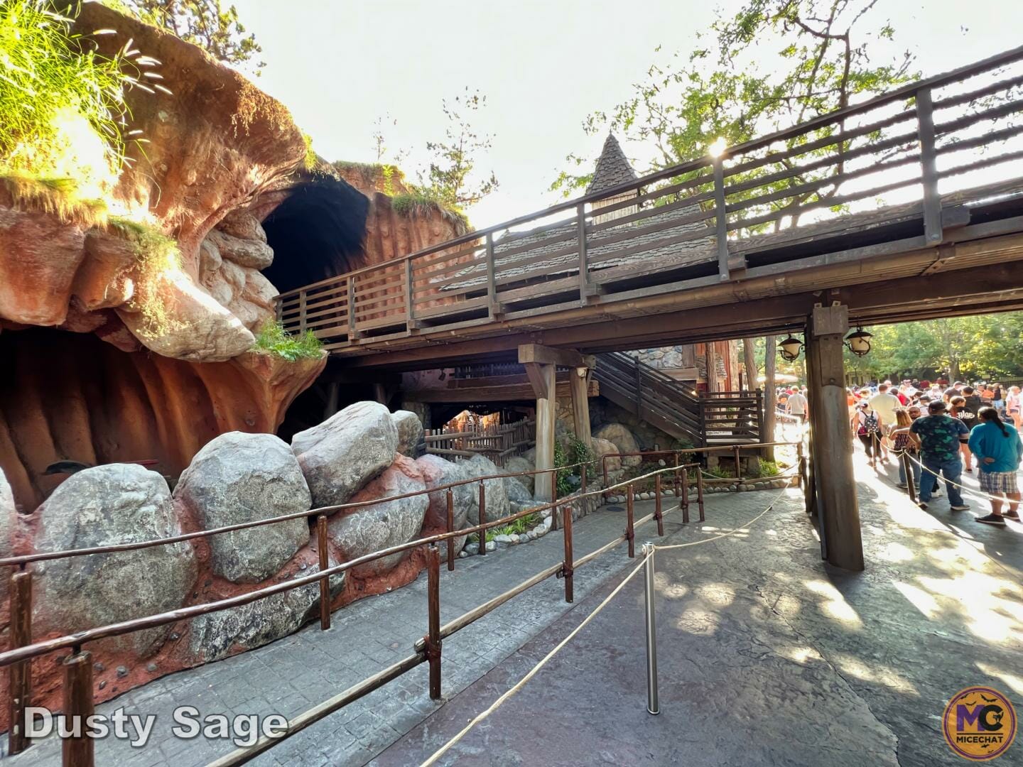 , Disneyland Update: Halloween Treats & Traffic Tricks!