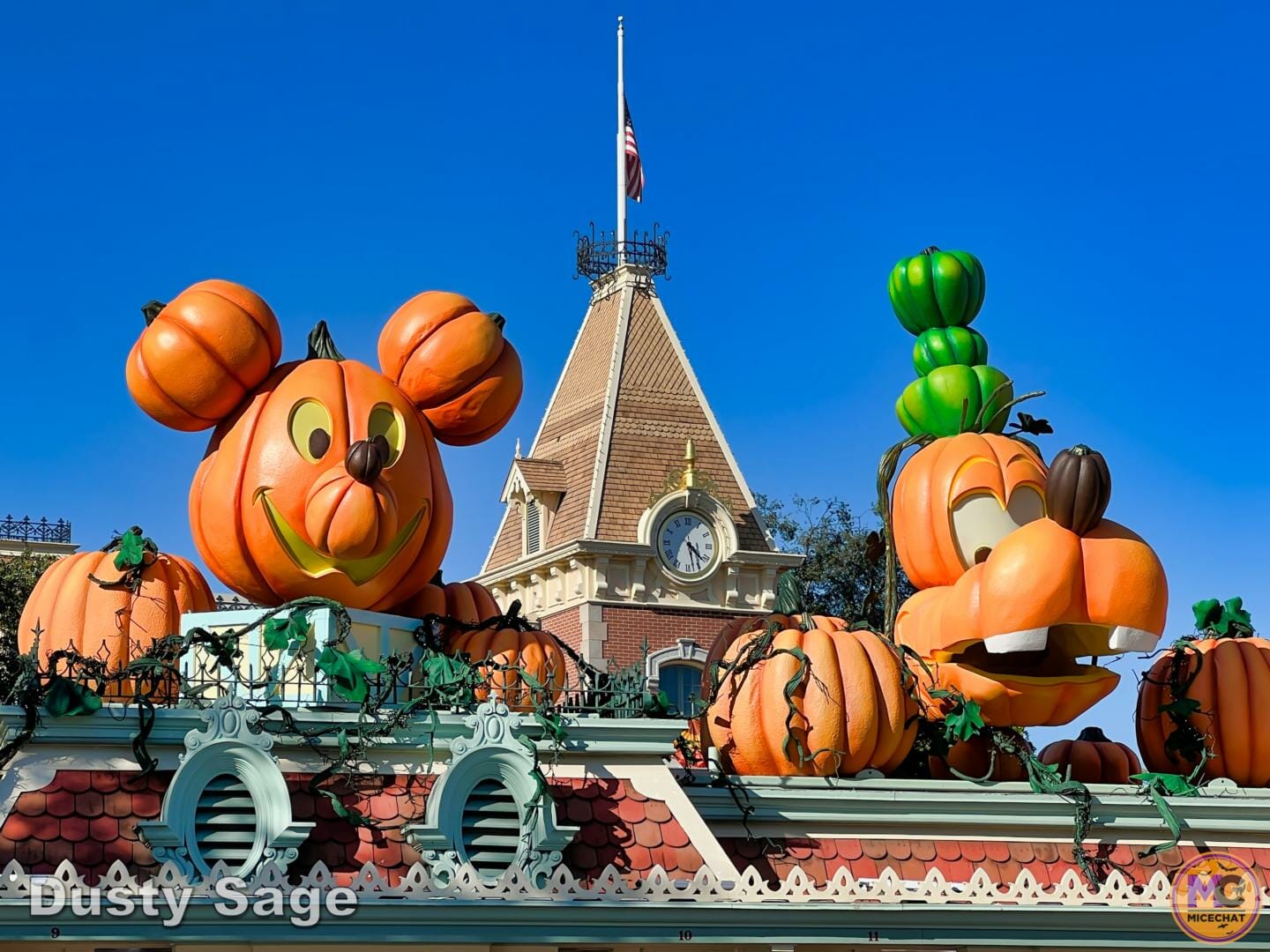 , Disneyland Update: Halloween Treats & Traffic Tricks!