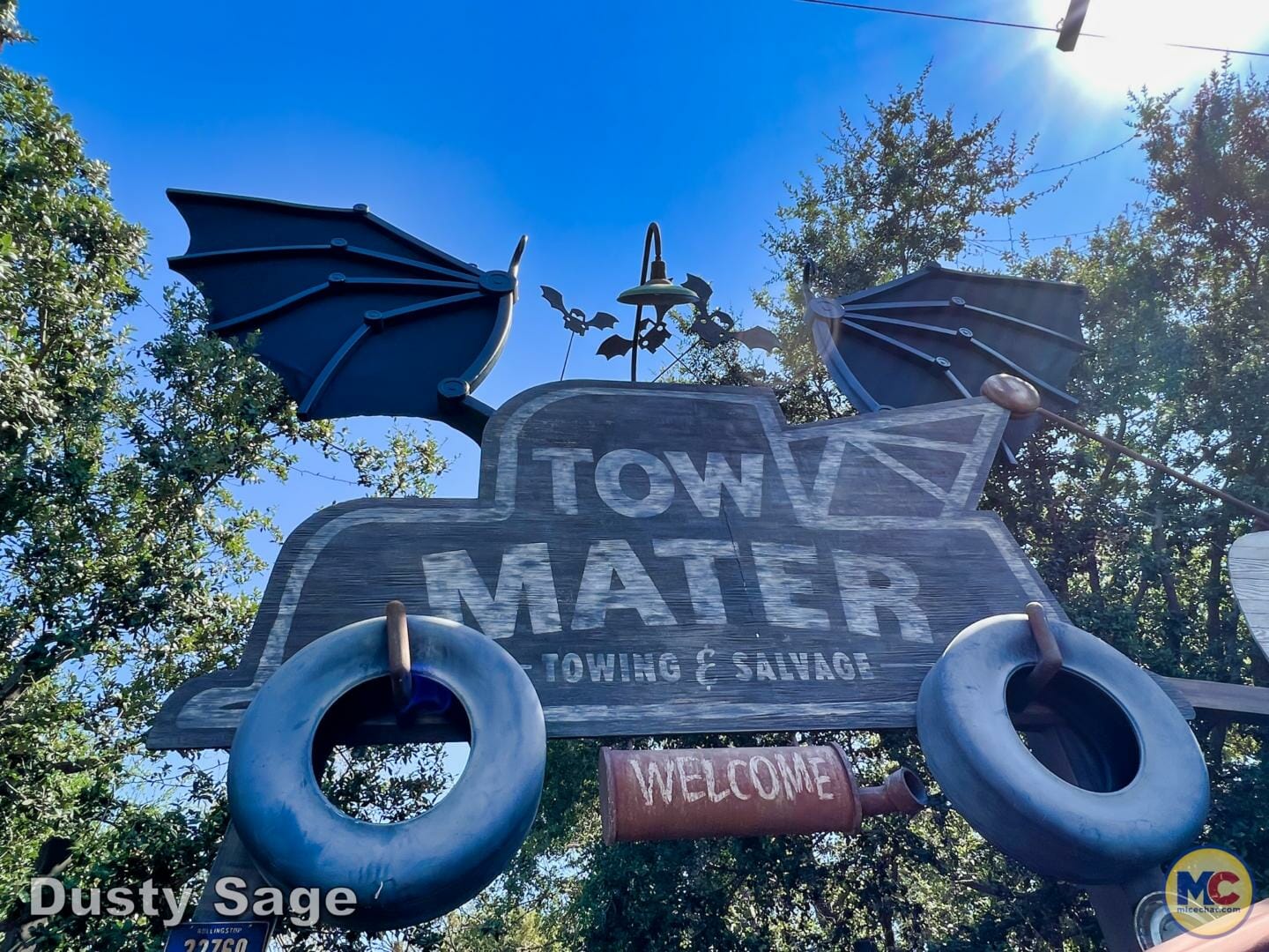 , Disneyland News & Photo Update – Everybody Scream!