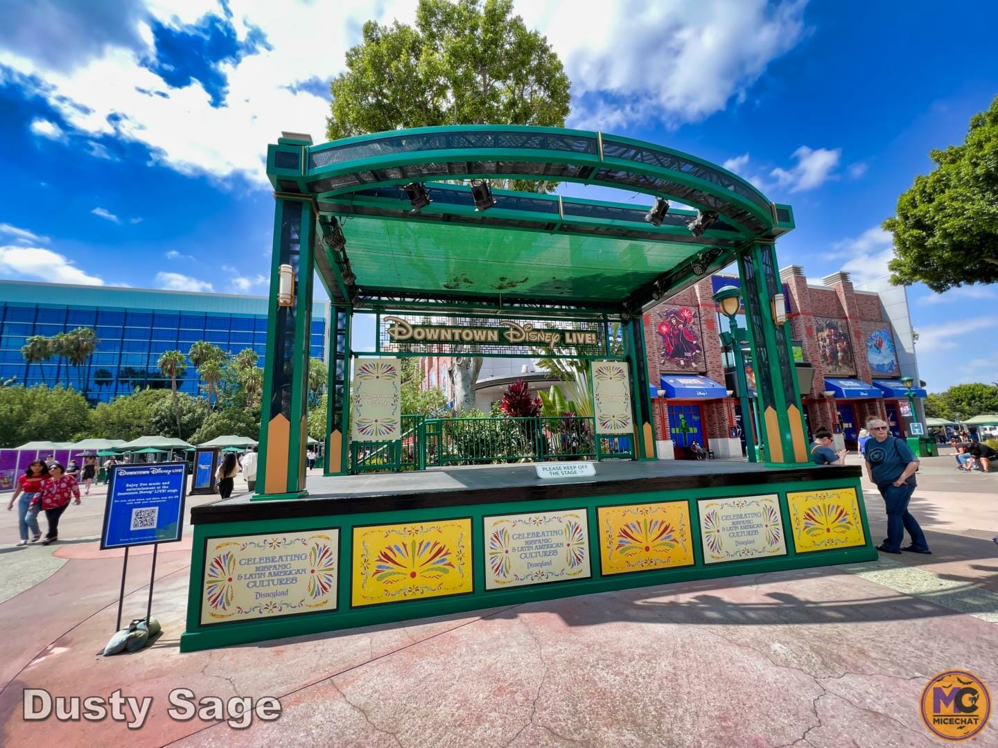 , Disneyland Update: Halloween Treats & Traffic Tricks!