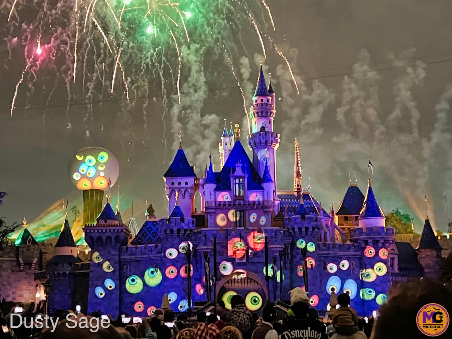 Disneyland Fireworks, &#8220;A Kiss Goodnight,&#8221; An Explosive Look at Disneyland Fireworks History!