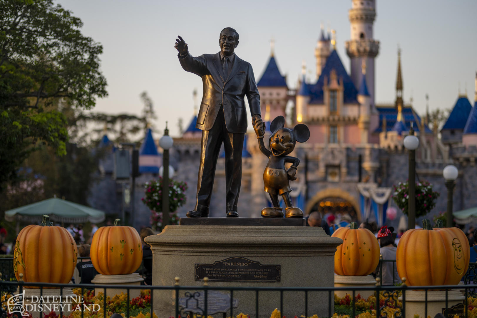 Disneyland Halloween Time, Ultimate Guide to Disneyland Halloween Time 2026: New Leota Street Party, Oogie Boogie Bash & More