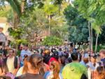 disneyland crowds adventureland-MiceChat