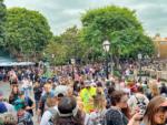 disneyland crowds new orleans square packed-MiceChat
