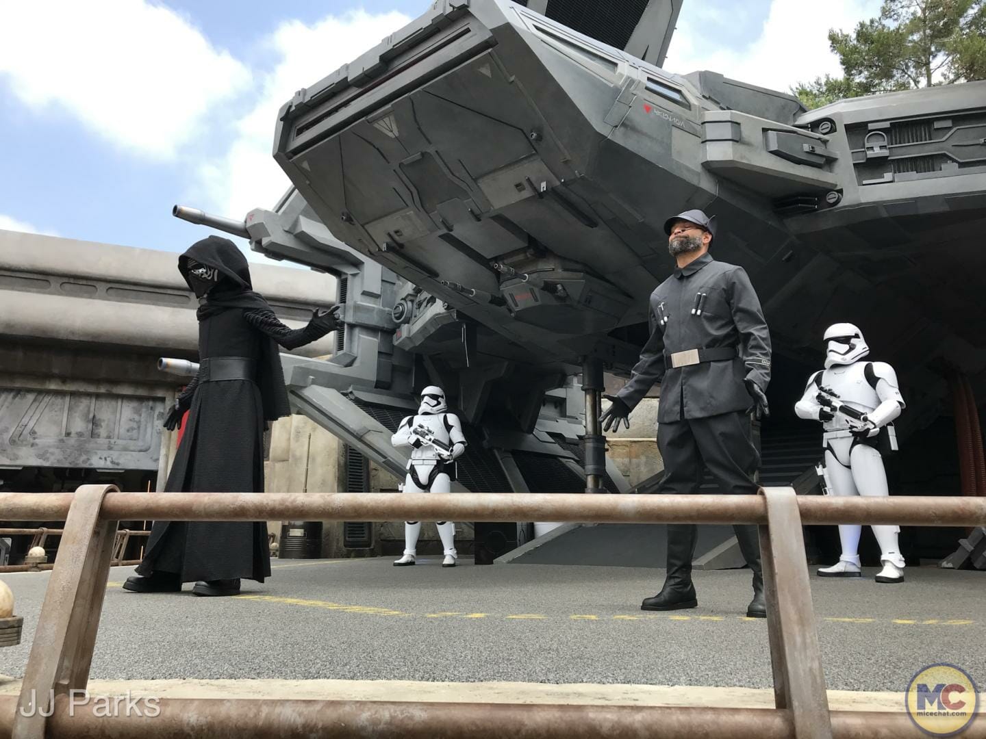 , DISNEYLAND UPDATE: Star Wars Redo, Tiana&rsquo;s Debut & Construction in View!