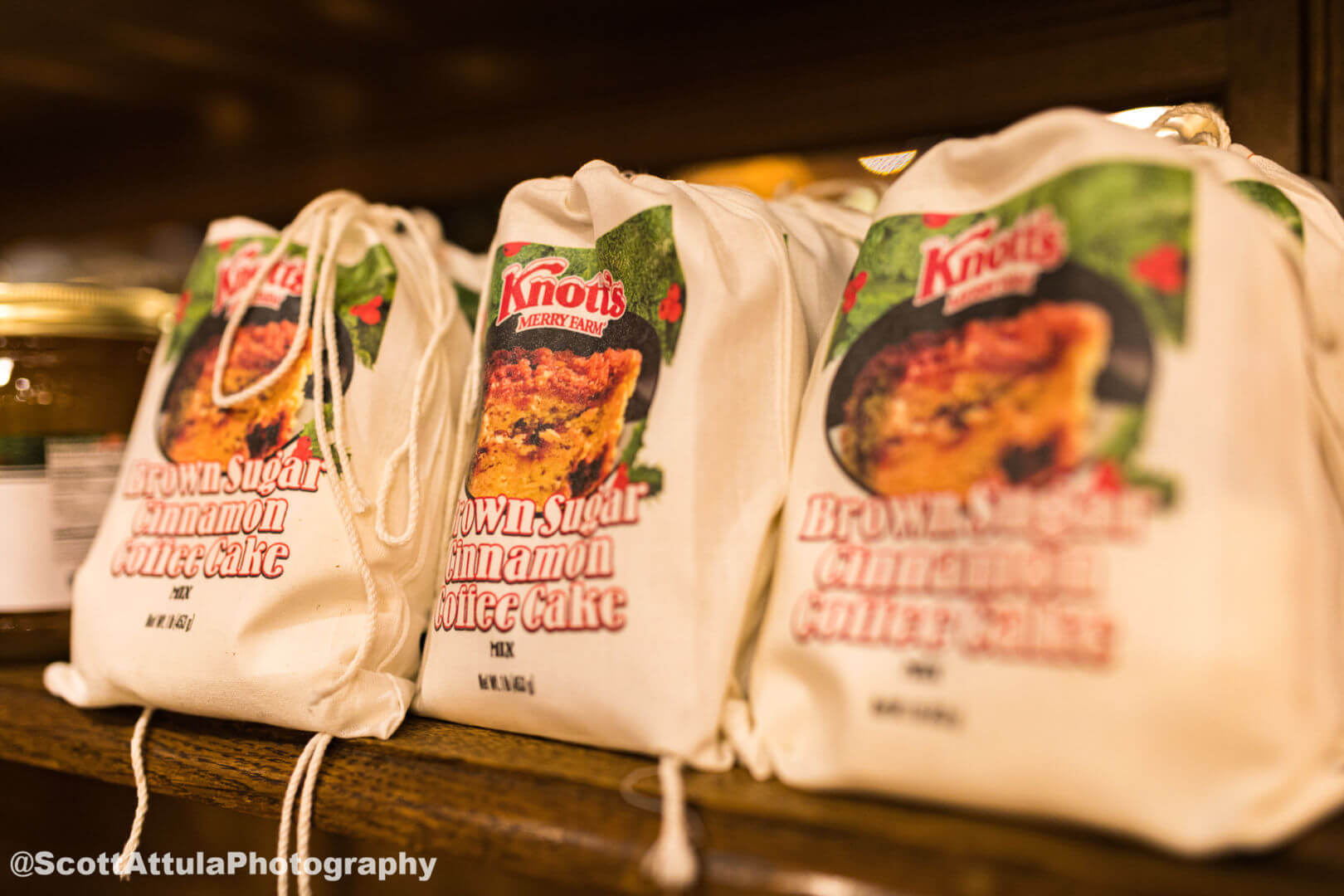, Knott’s Merry Farm For the Holidays – It’s All HERE!